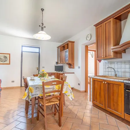 Stella Fiorita Pensión