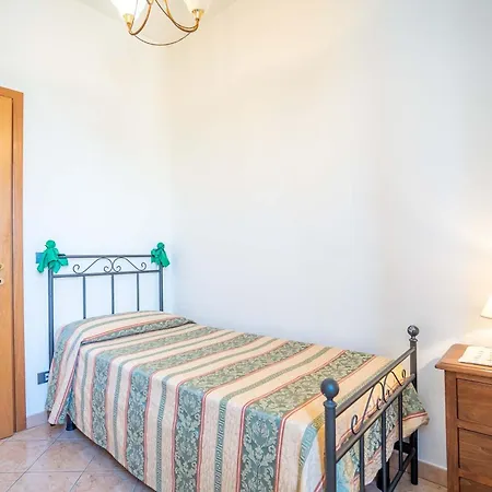 Stella Fiorita 3* Panicarola