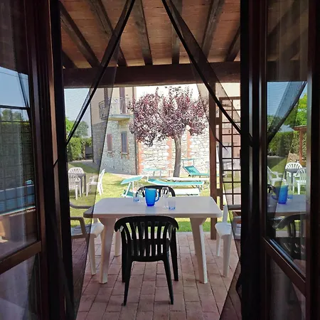 Stella Fiorita Pensión Panicarola